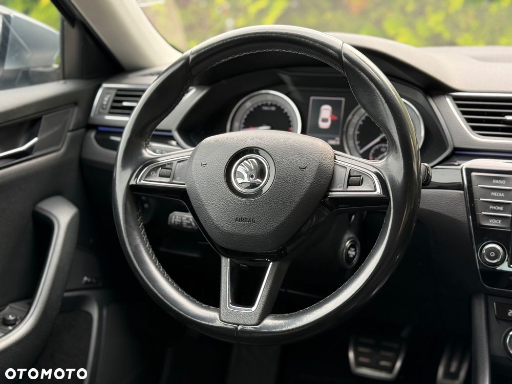 Skoda Superb 2.0 TDI L&K DSG - 7