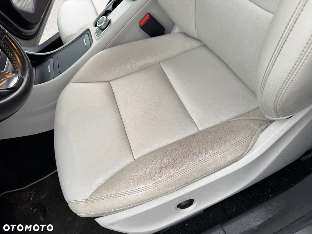 Mercedes-Benz CLA 250 7G-DCT Sport - 23