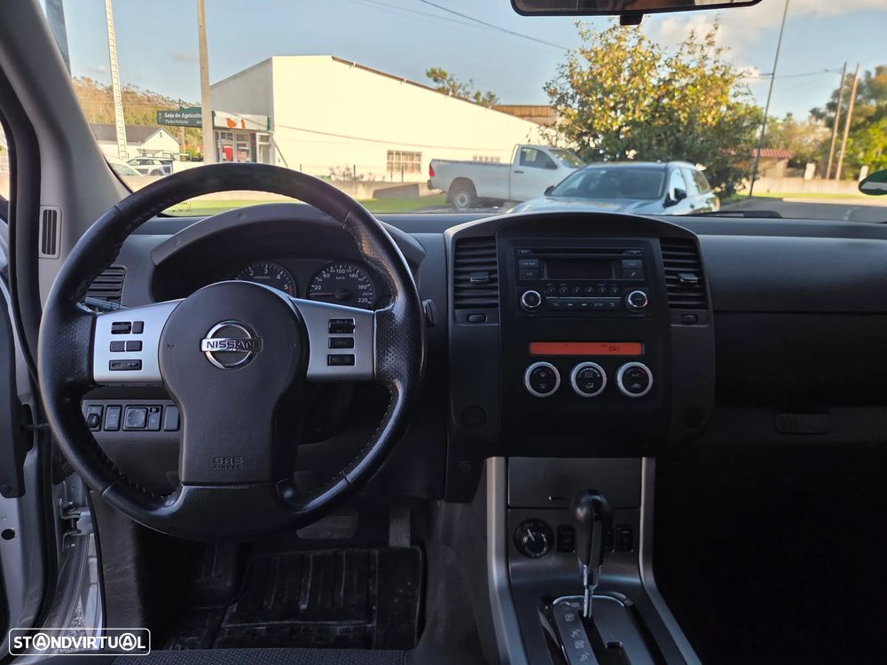 Nissan Navara 4x4 automatica - 12