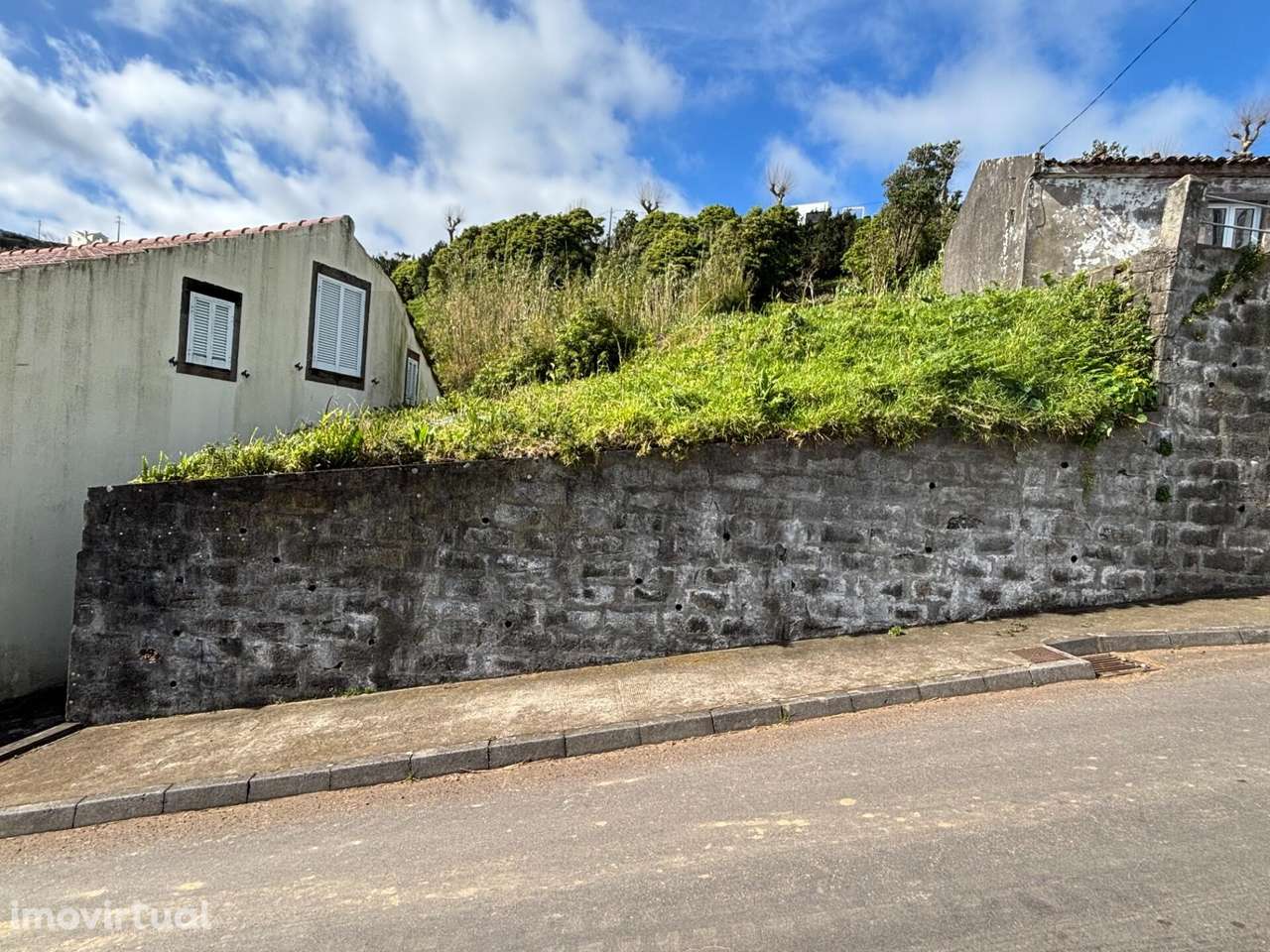 Terreno Urbano - Grande imagem: 2/9