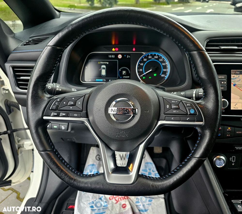 Nissan LEAF Tekna - 19