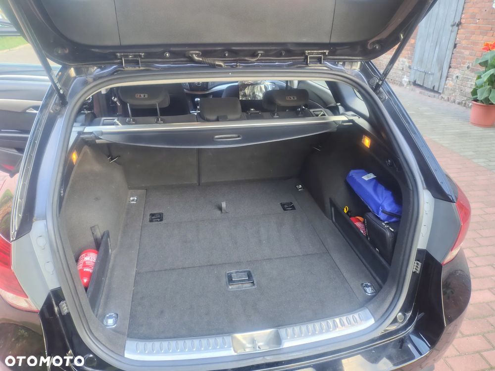 Hyundai i40 Kombi 1.7 CRDi Classic - 22