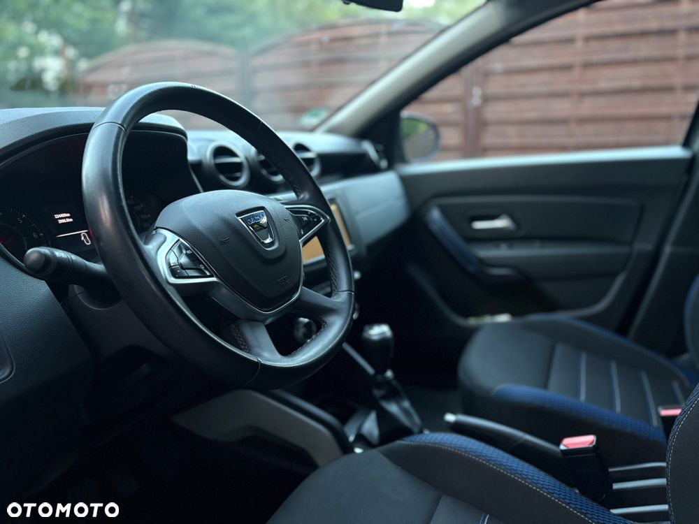 Dacia Duster TCe 100 2WD Celebration - 4