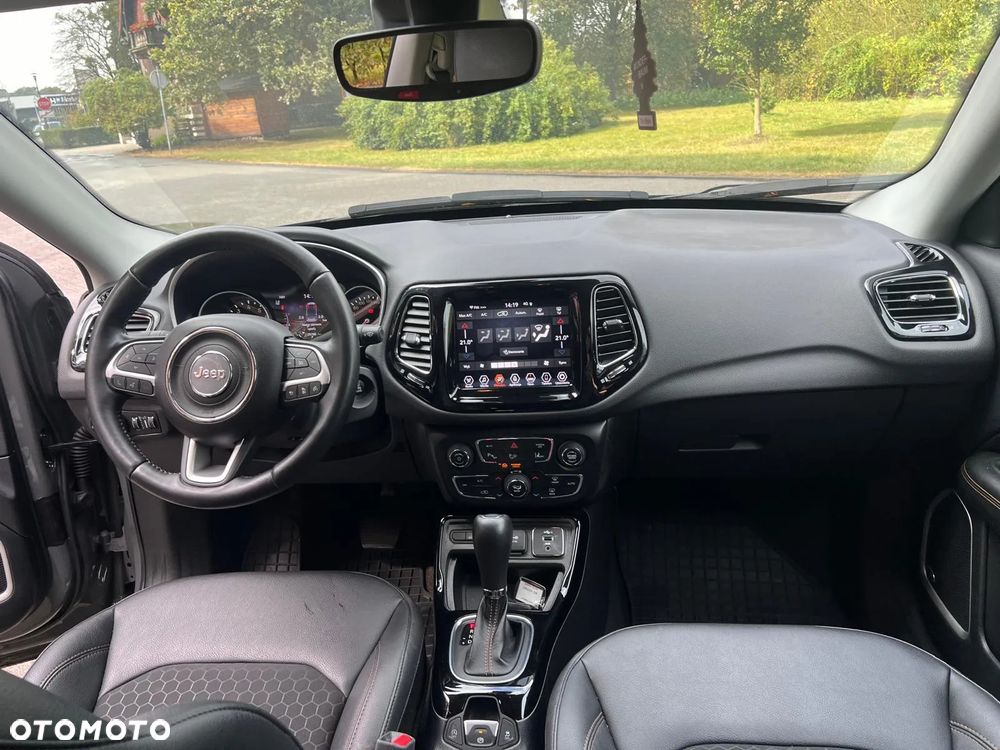 Jeep Compass 1.3 TMair Limited FWD S&S DDCT - 17