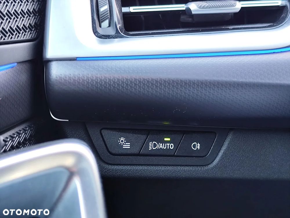 BMW iX1 xDrive30 66.5kWh M Sport - 20