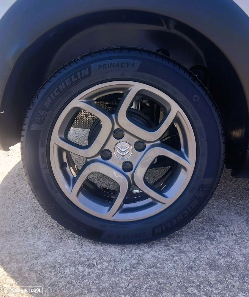 Citroën C4 Cactus 1.2 PureTech Shine - 13