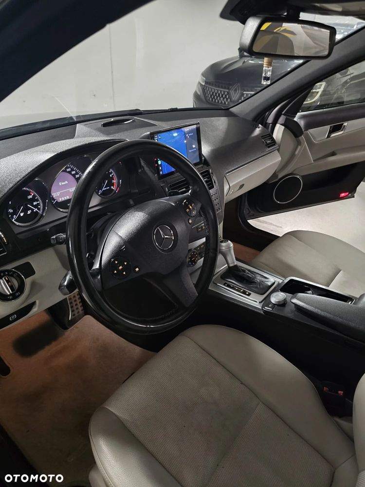 Mercedes-Benz Klasa C - 14