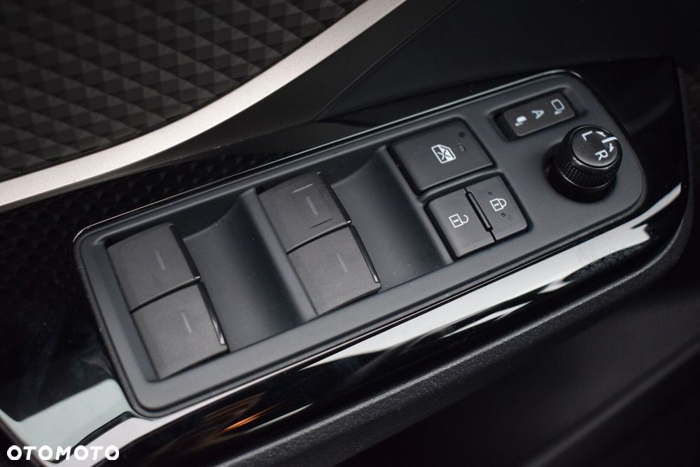 Toyota C-HR 2.0 Hybrid Executive - 19
