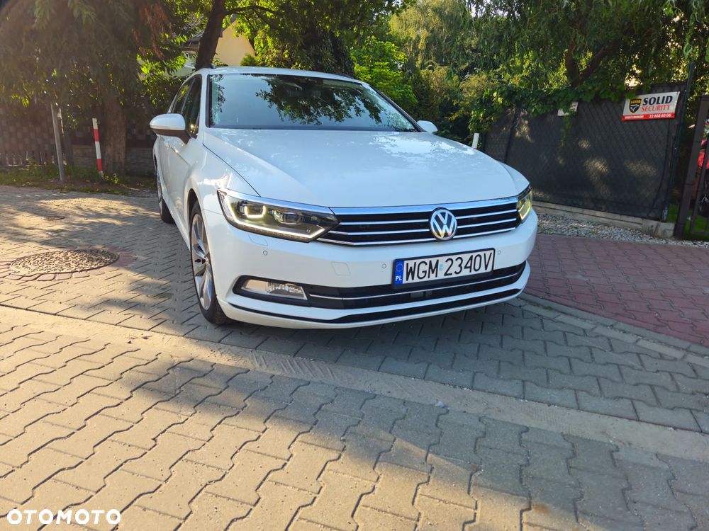 Volkswagen Passat Variant 2.0 TDI SCR DSG Comfortline - 10