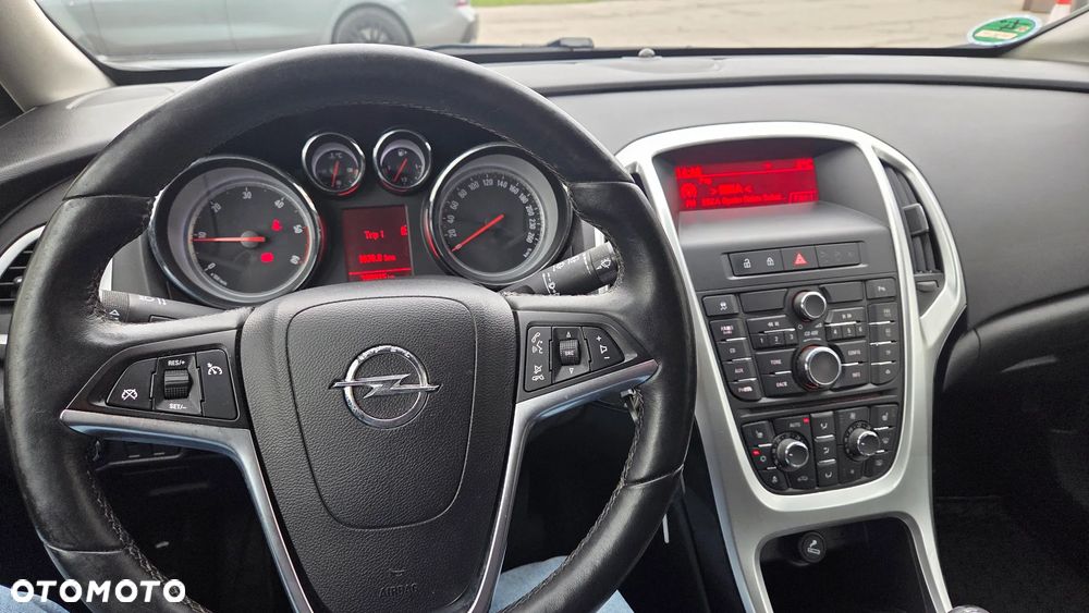 Opel Astra - 16