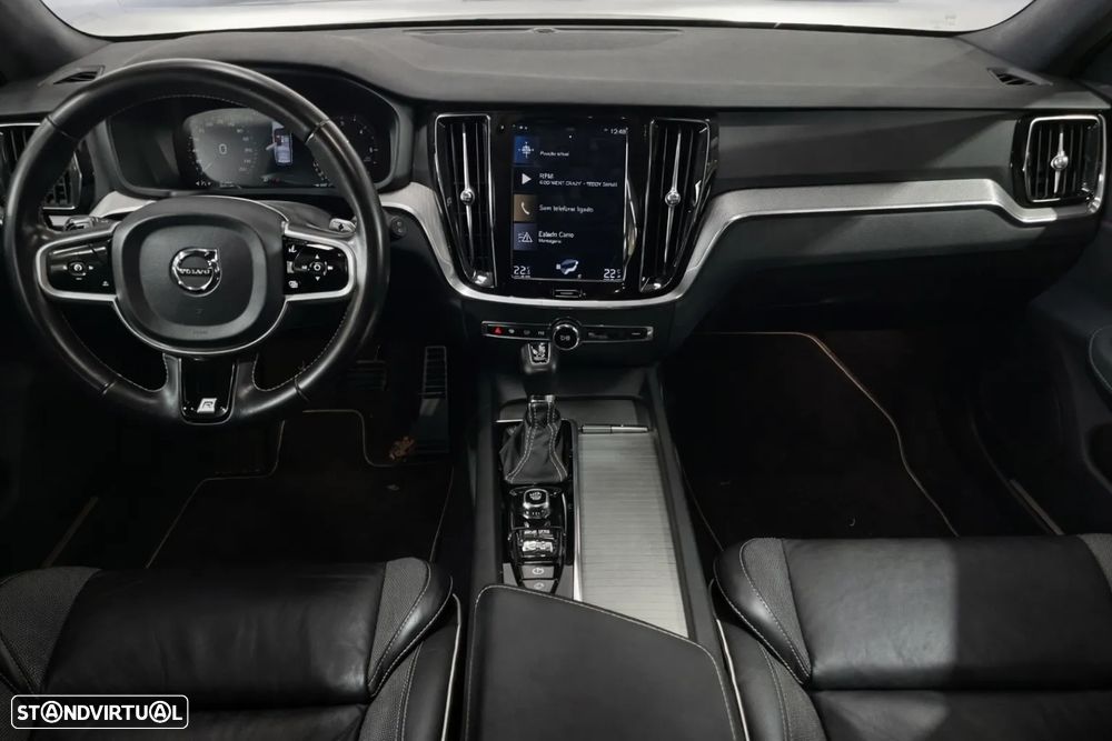 Volvo V60 2.0 D3 R-Design Geartronic - 8