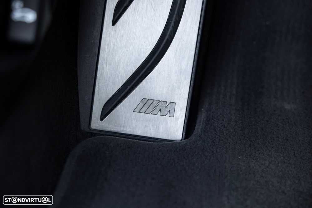 BMW 318 d M Sport - 25