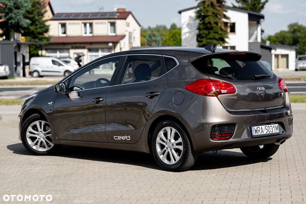 Kia Ceed 1.4 Vision - 11