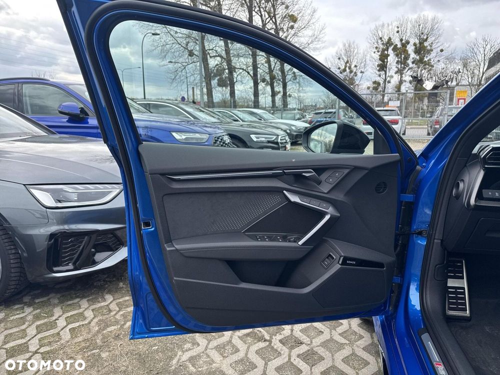 Audi RS3 Sportback - 10
