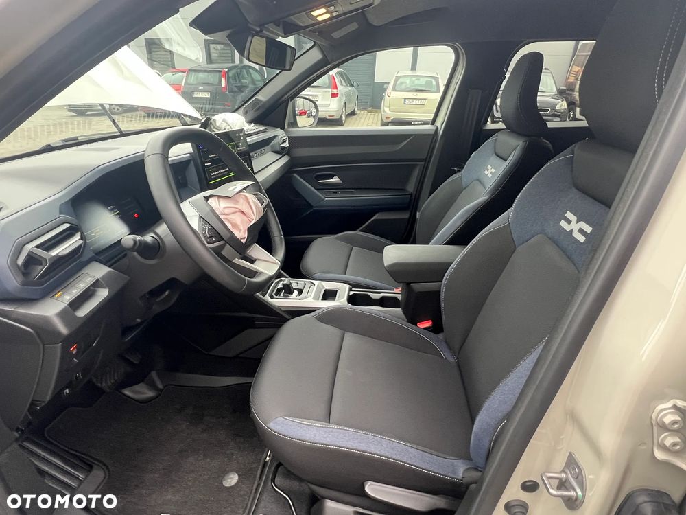 Dacia Duster 1.6 Full Hybrid 140 Extreme MMT - 9