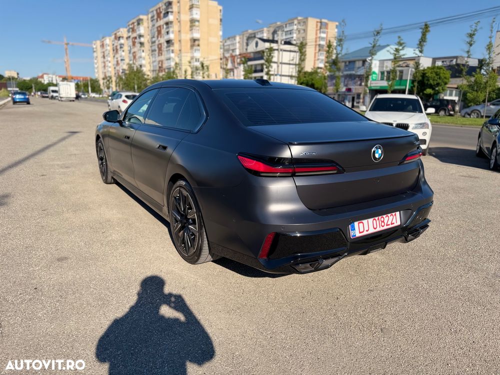 BMW Seria 7 - 5