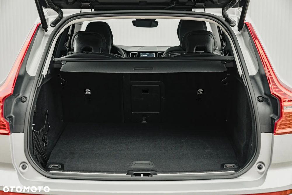 Volvo XC 60 T6 AWD Recharge Core - 27