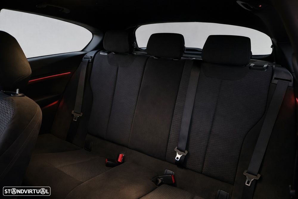 BMW 118 d Pack M Auto - 5