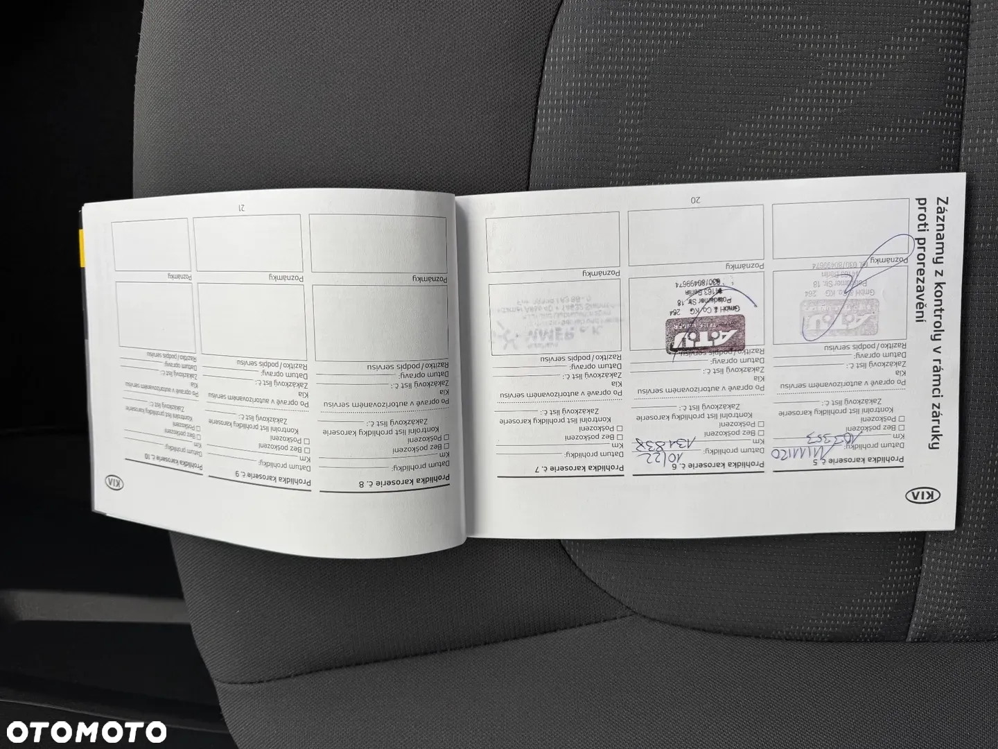 Kia Rio - 16