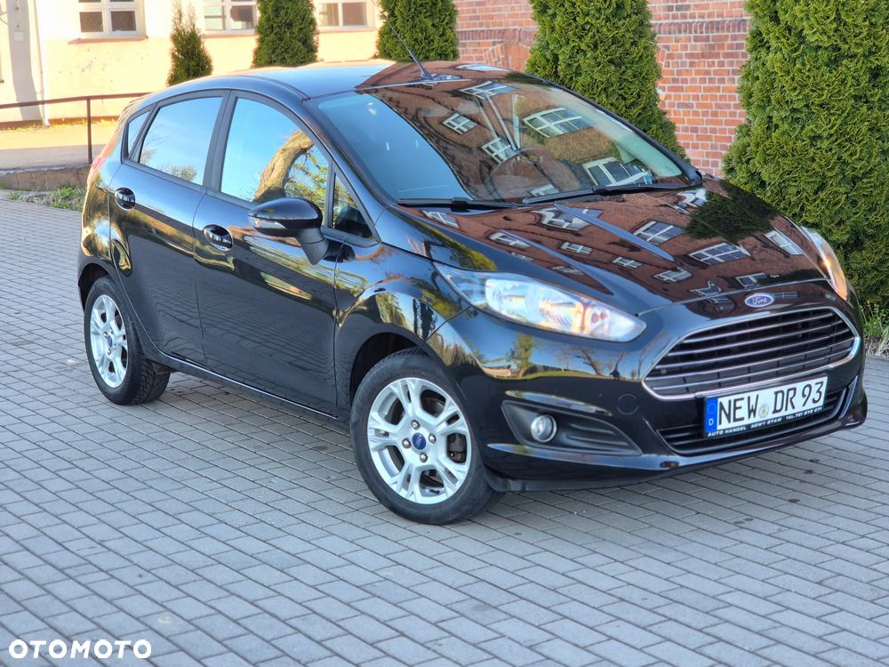 Ford Fiesta 1.25 Ambiente EU5 - 32