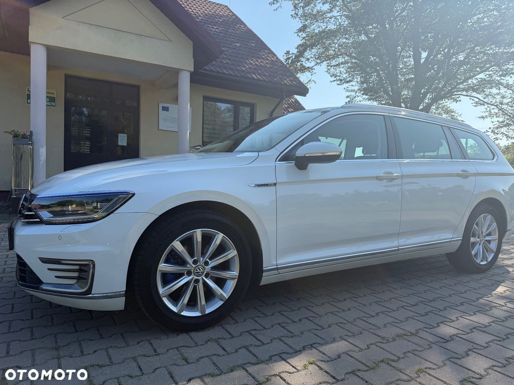 Volkswagen Passat 2016 photo 5