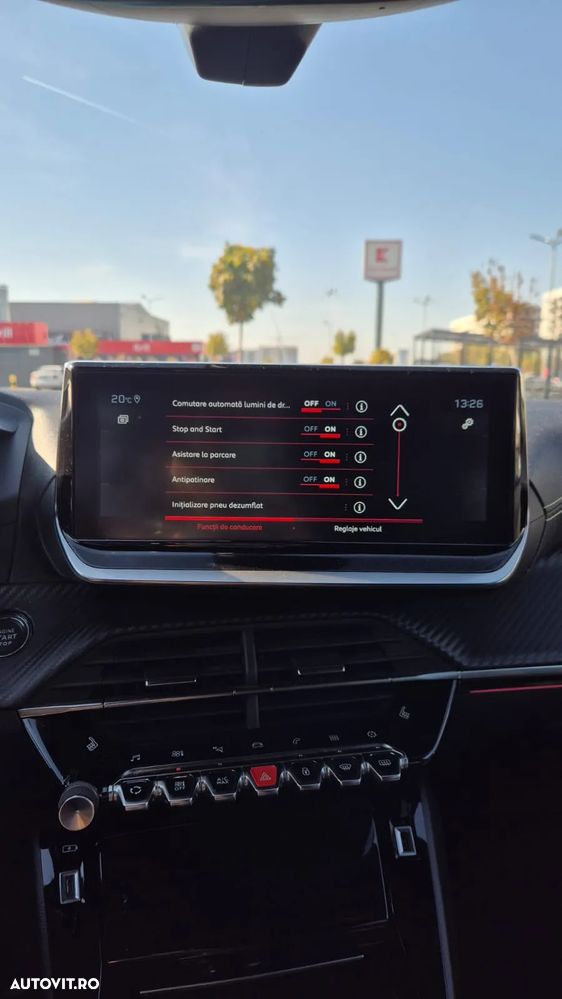 Peugeot 2008 1.2 PureTech EAT8 STT GT Pack - 8