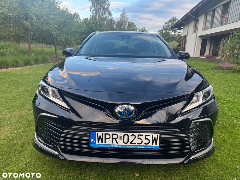 Toyota Camry 2.5 Hybrid Comfort CVT - 2