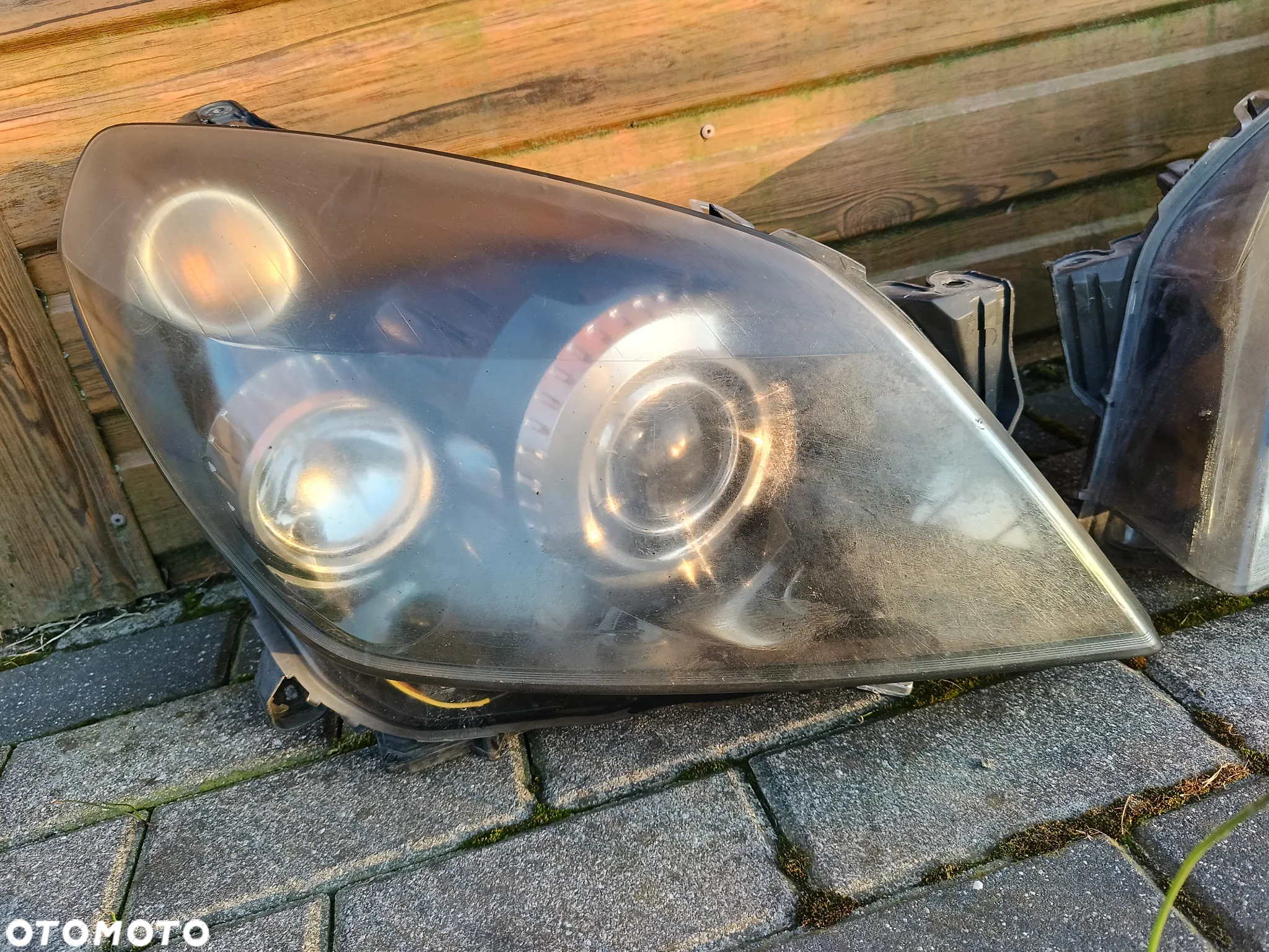 Lampa Opel Astra H III lewy prawy przód Bi-Xenon skrętny kompletna - 2