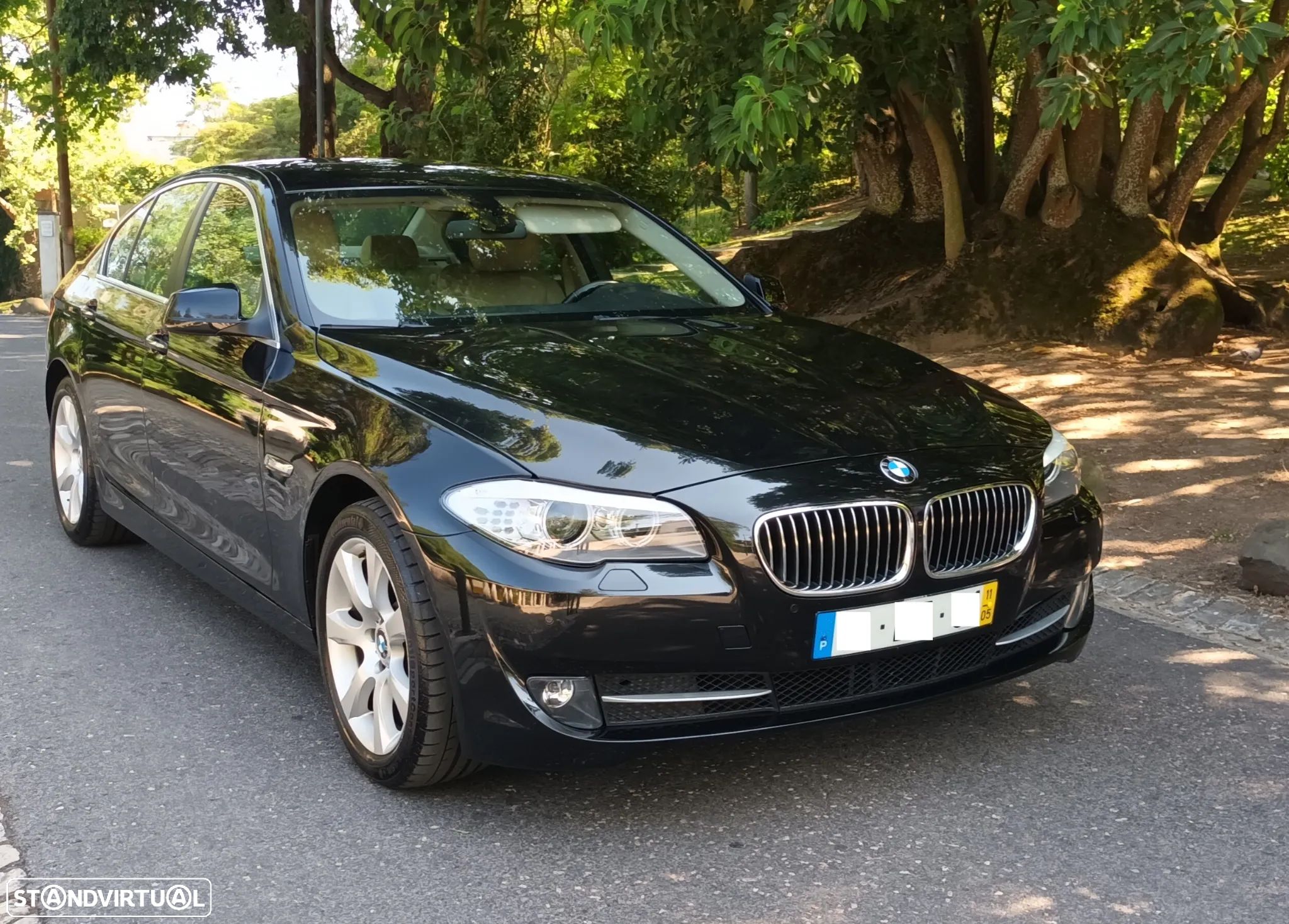 BMW 520 d Exclusive Auto 123g - 1