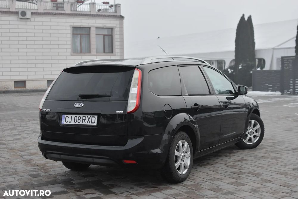 Ford Focus 1.6 TDCI DPF Titanium - 5