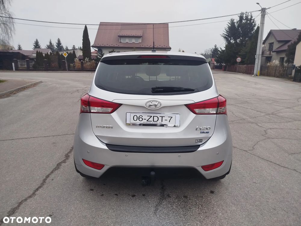 Hyundai ix20 1.4 blue YES Plus - 11