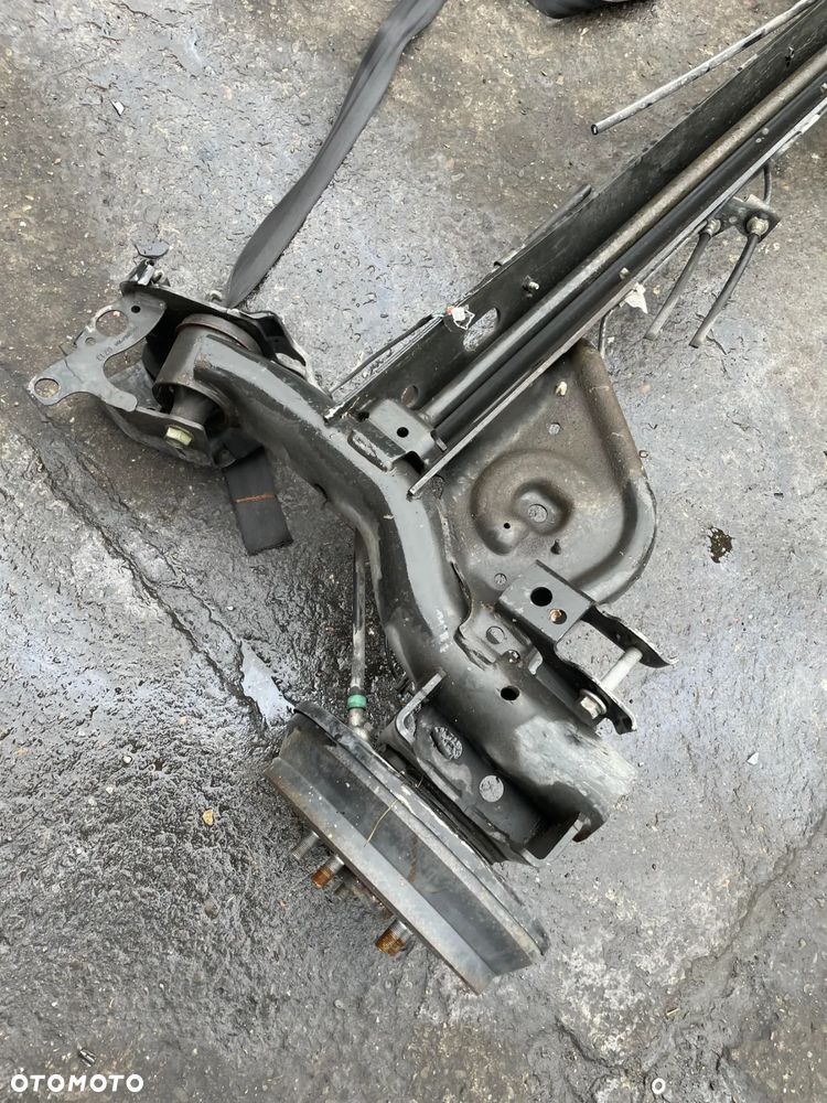 Belka tył Nissan Juke I 1.6b - po przebiegu 40tys, bezwypadkowa! - 5