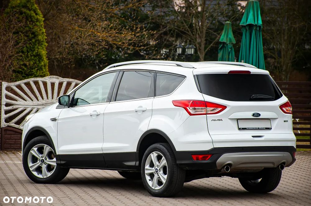 Ford Kuga 1.5 EcoBoost 4WD Titanium Plus - 5