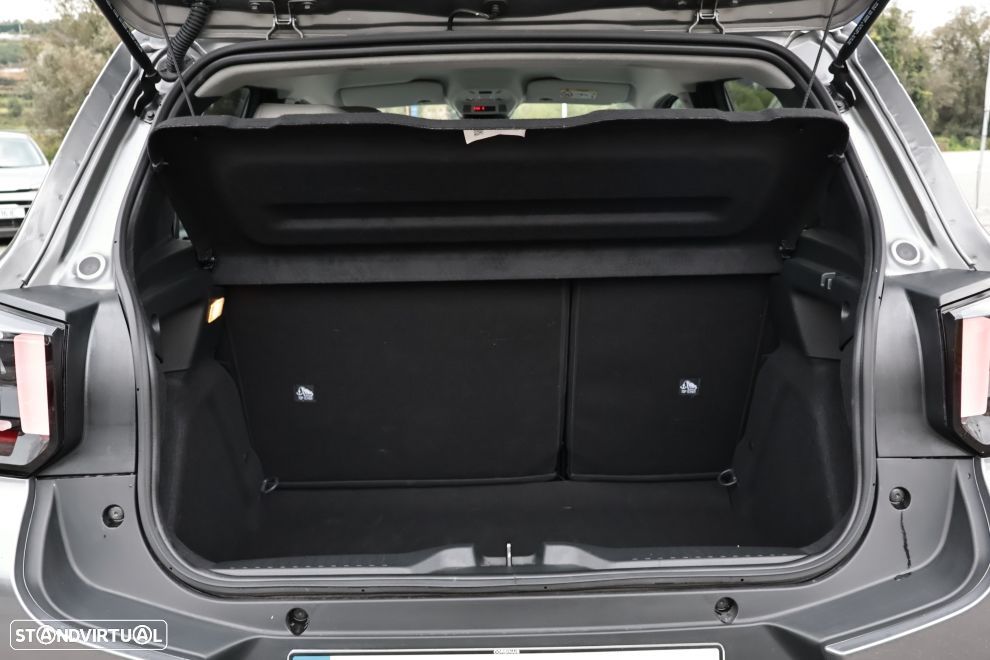 Citroën C3 1.2 Hybrid Max e-DSC6 - 19