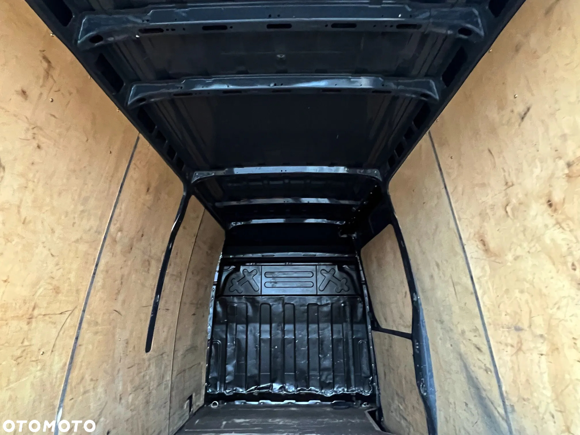 Iveco Daily 35S15 3.0 L3H2 Blaszak Furgon Salon PL - 16