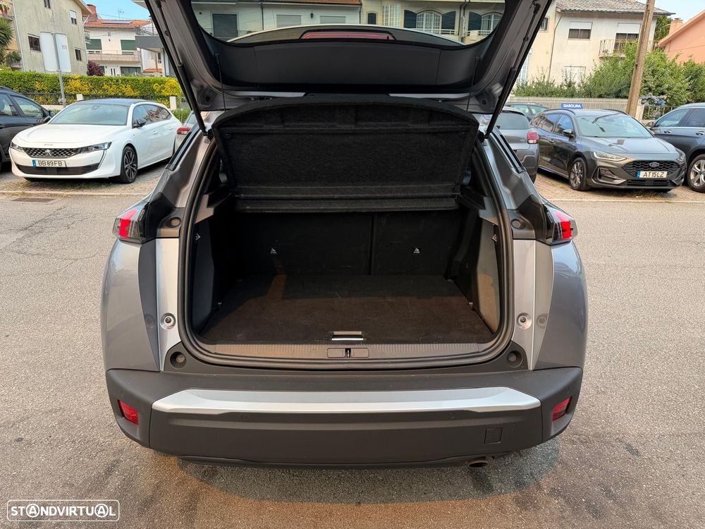 Peugeot 2008 1.2 PureTech Allure - 14