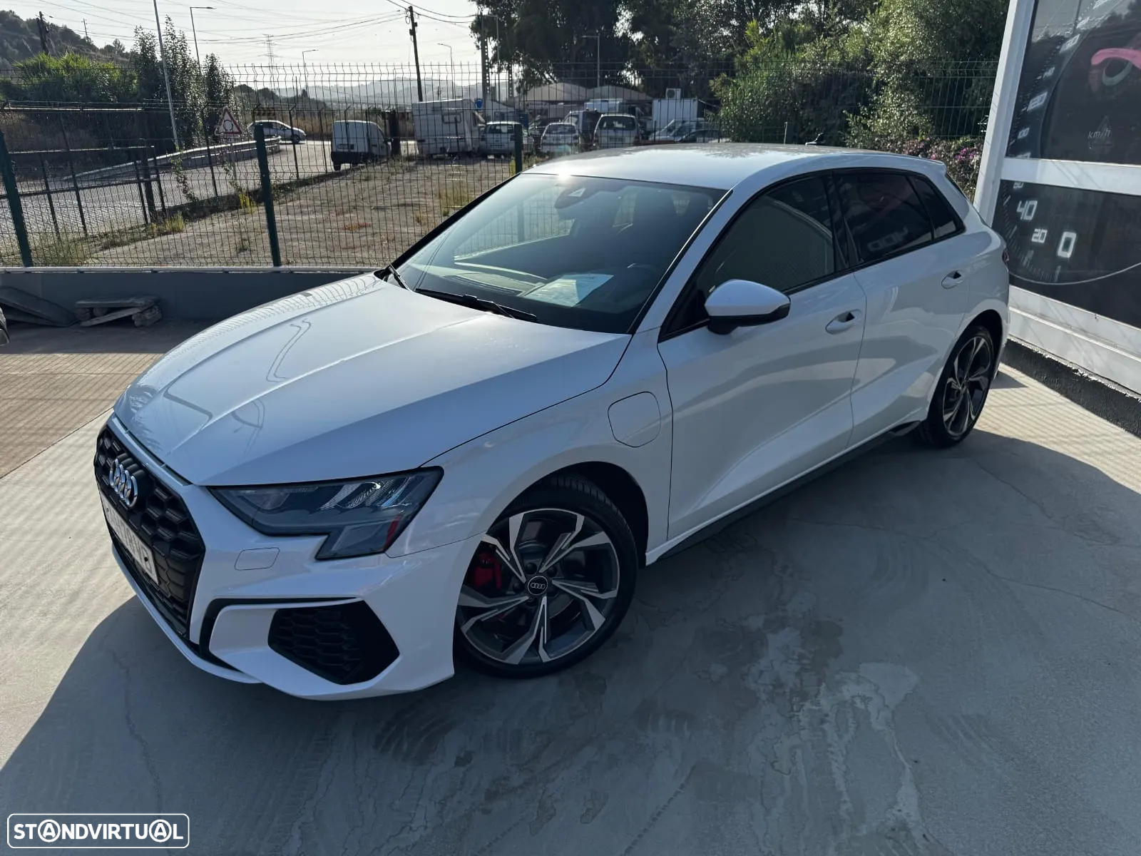 Audi A3 Sportback 45 TFSIe S line - 15