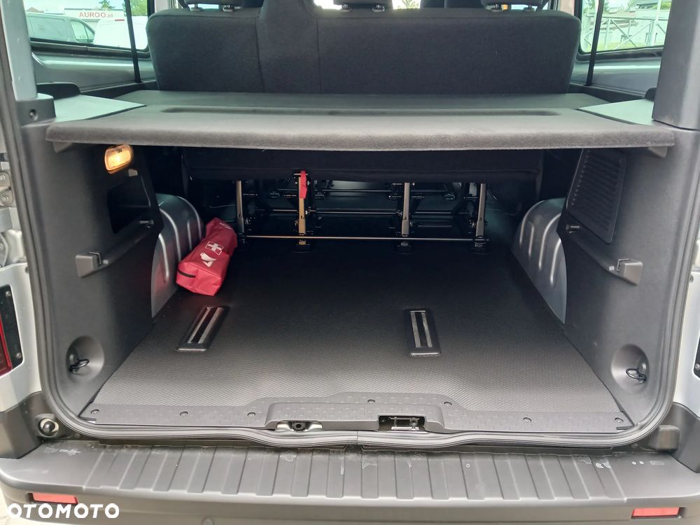 Renault Trafic Kombi 2.0 Blue dCi L2 Equilibre - 12