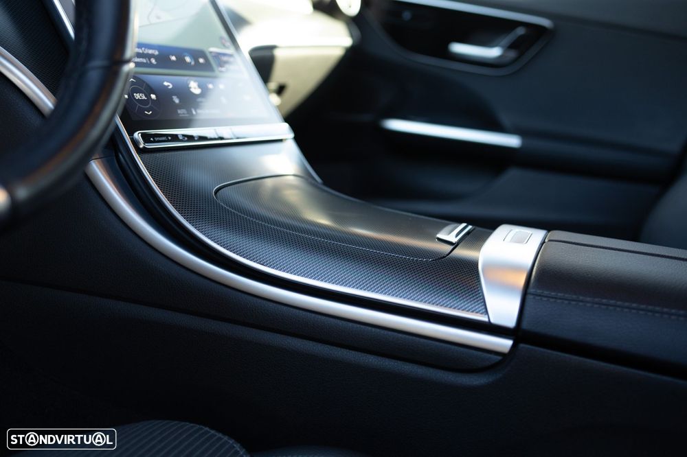 Mercedes-Benz C 300 e Avantgarde - 28