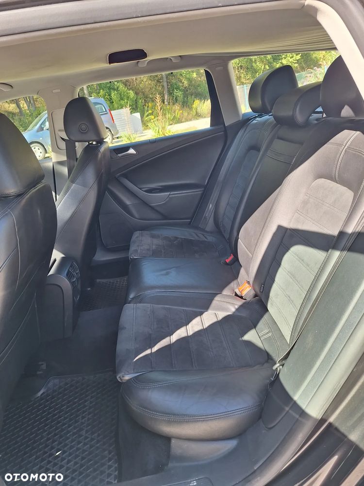 Volkswagen Passat 2.0 TDI Highline DSG - 13