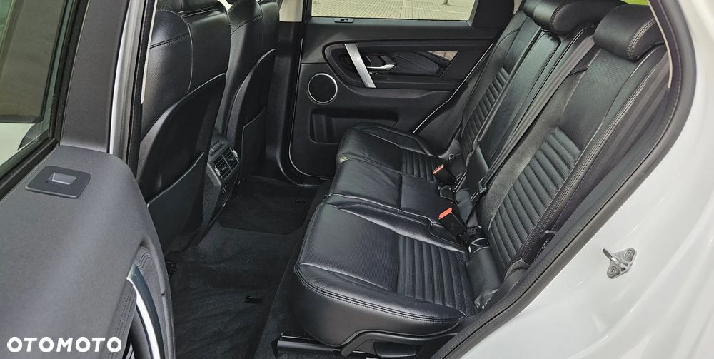 Land Rover Discovery Sport TD4 HSE Luxury - 8