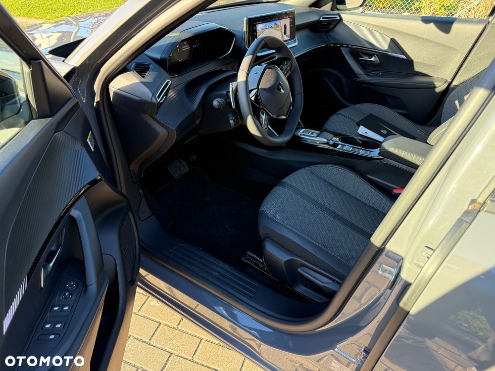 Peugeot 2008 PureTech 130 GT S&S EAT8 - 30