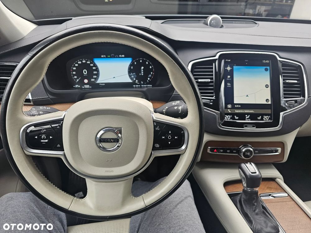 Volvo XC 90 T6 AWD Inscription 7os - 32