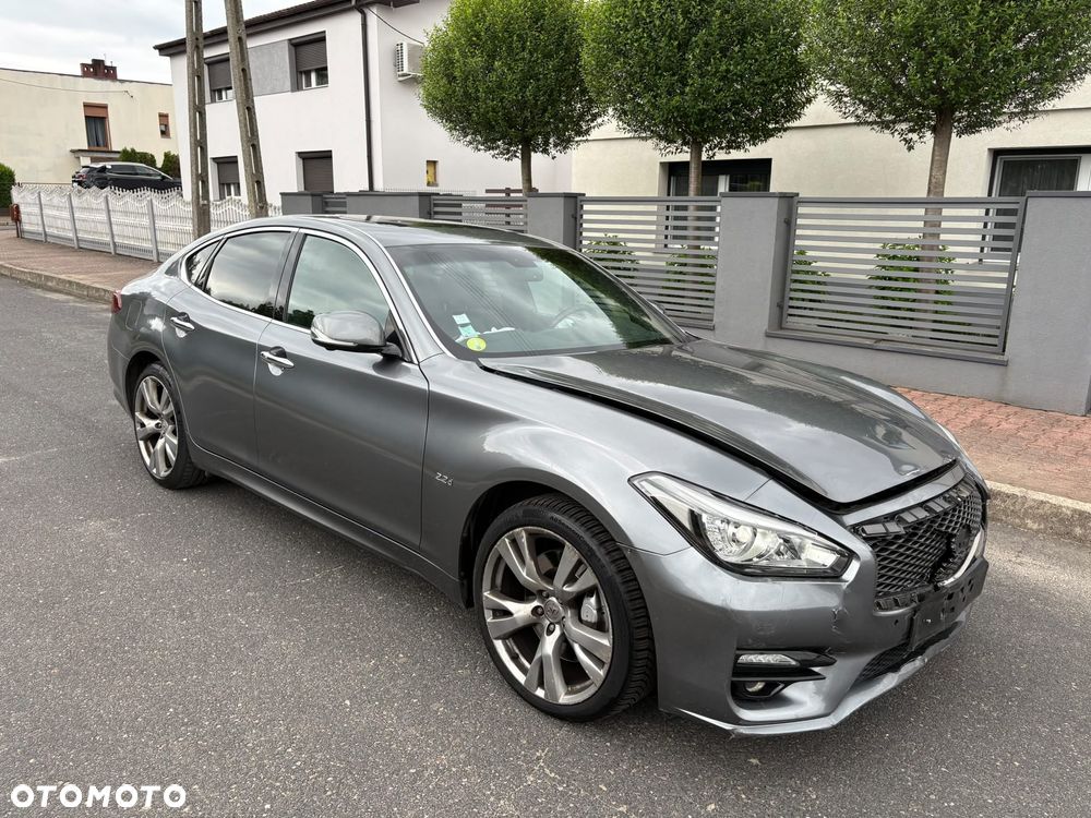 Infiniti Q70 2.2d Premium Executive - 36