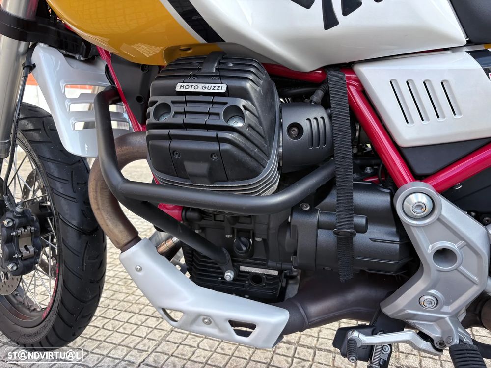 Moto Guzzi V85 TT - 21