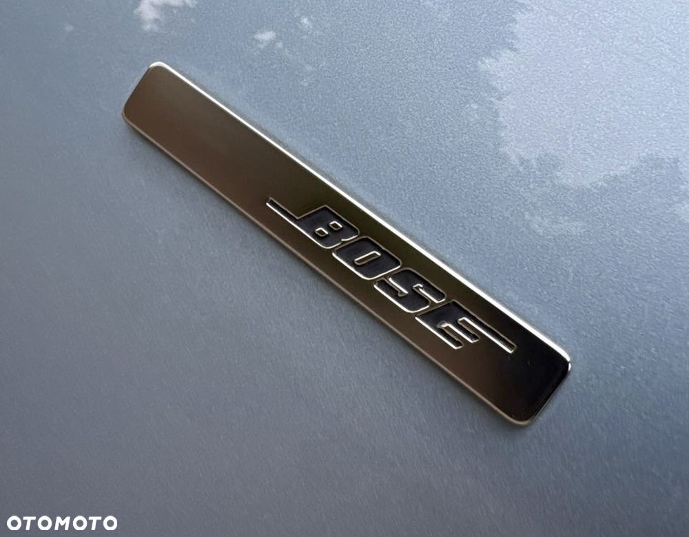 Renault Scenic ENERGY TCe 130 BOSE EDITION - 27