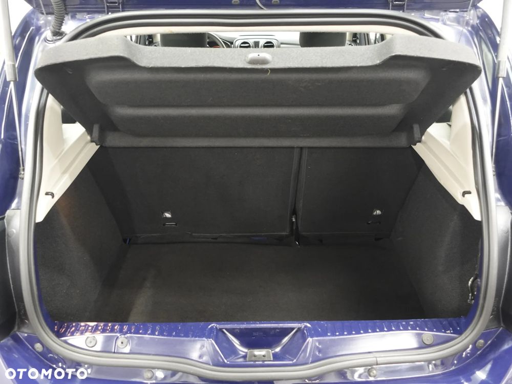 Dacia Sandero 1.2 16V 75 Essentiel - 24