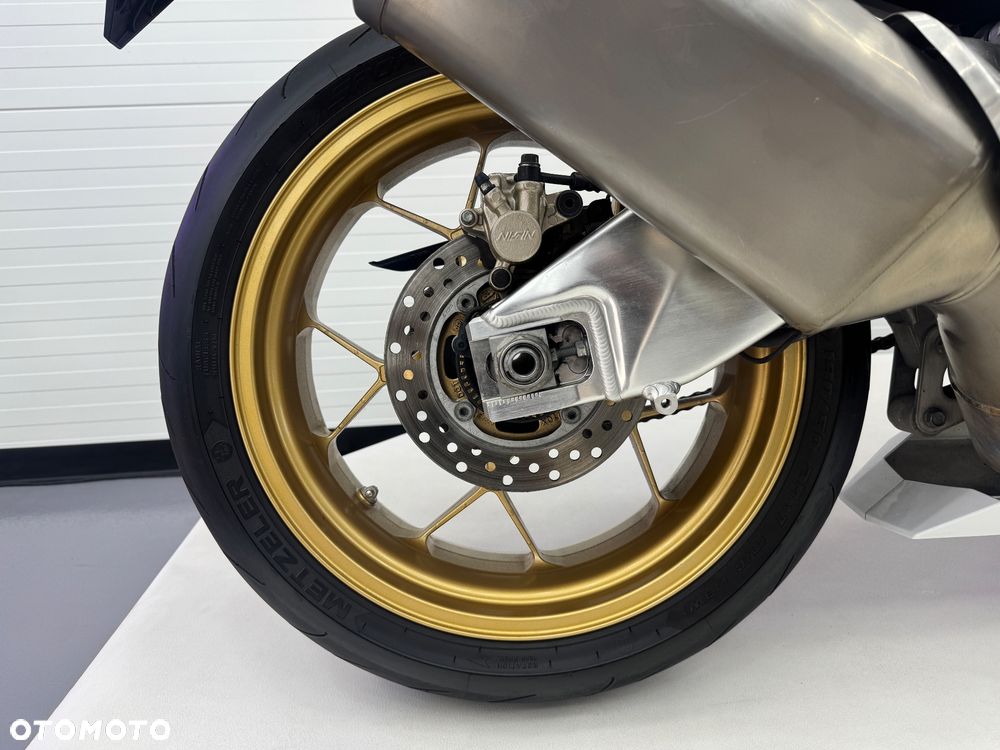 Honda CBR - 18