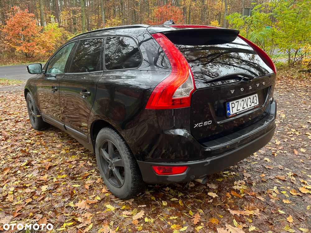 Volvo XC 60 DRIVe Momentum - 4