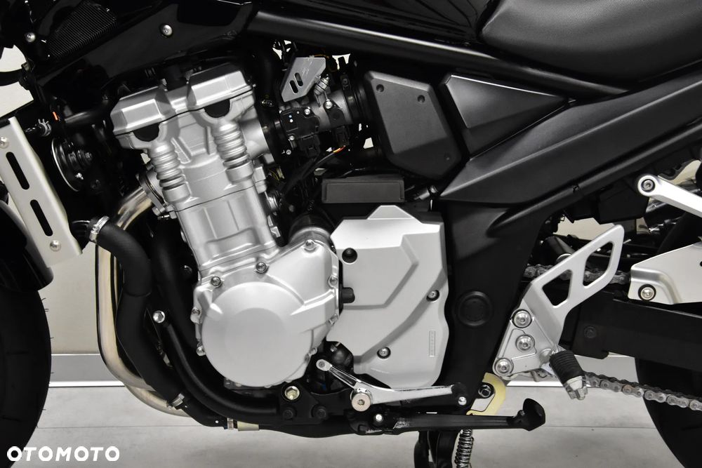 Suzuki Bandit - 29